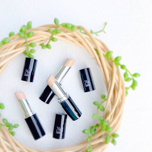 24 ミネラルスティックファンデ